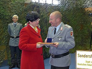 Fahnenband verliehen