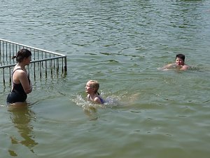 Spa&szlig; beim Anbaden