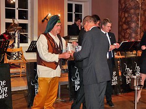 Bei Tombola abger&auml;umt?