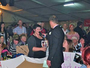 Fliederk&ouml;nigin 20011 gek&uuml;rt
