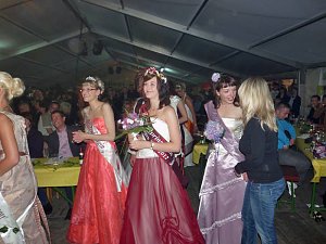 Fliederk&ouml;nigin 20011 gek&uuml;rt