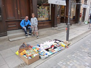 Wenig Tr&ouml;del