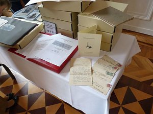 &Uuml;bergabe der Sammlung Heidenheimiana