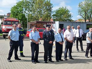 Feuerwehr &ouml;ffnete T&uuml;ren