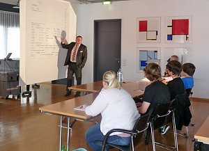 Planspiel B&ouml;rse mit Auftakt