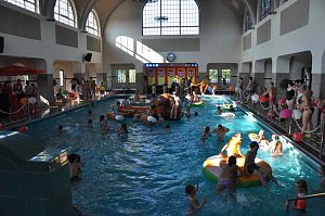 Knax Party im Badehaus