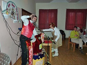 N&auml;rrisch gefr&uuml;hst&uuml;ckt