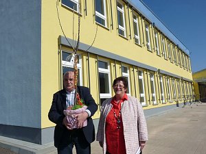 Regelschule &uuml;bergeben