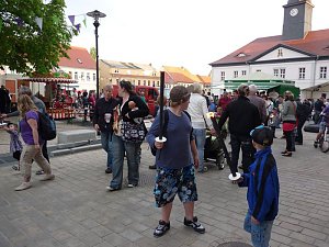 Noch mehr Biertischgarnituren n&ouml;tig