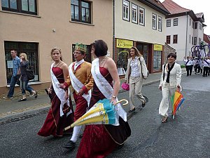 Fliederfest gestartet