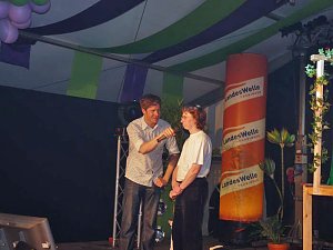 Die Wahl der Fliederk&ouml;nigin (2)