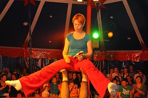 Quirliger Varietéabend zum Zirkusfestival