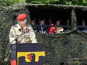 Soldaten verabschiedet