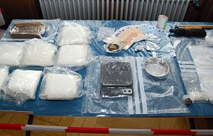 Drogen und Bargeld wurden sichergestellt