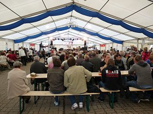 Volle H&uuml;tte