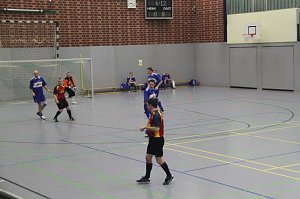 Turnier unterm Hallendach