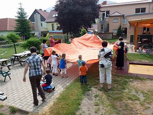 Sonnensegel f&uuml;r Bebraspatzen