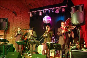 Jazz in der Destille