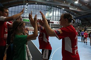 THC unterliegt Györ 25:33