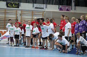 THC unterliegt Györ 25:33