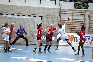 THC unterliegt Györ 25:33