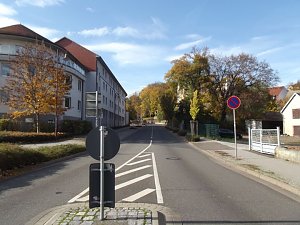 Goldener Herbst und buntes Laub
