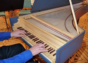 Instrument präsentiert