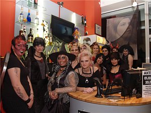 Halloween Party Nordhausen: Frisör Jones, Grease, Destille, Schabernack