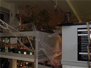 Halloween Party Nordhausen: Frisör Jones, Grease, Destille, Schabernack