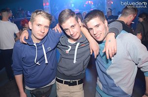 Absaxen