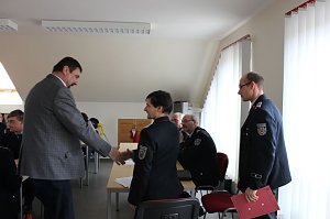 Auszeichnung und Bef&ouml;rderungen