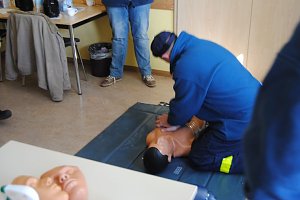 "Erste Hilfe" -