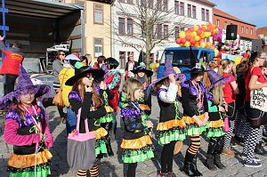 Party auf dem Anger