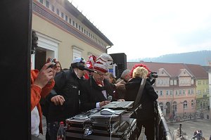 Party auf dem Markt