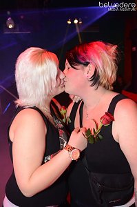 Party am Frauentags-Vorabend