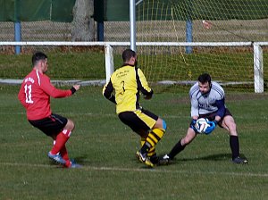Greu&szlig;en gewinnt bei Salza