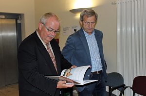 Mitnehmen, lesen, tauschen