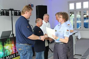 THW famili&auml;r gefeiert