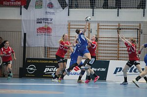 THC gewinnt erstes Champion League Spiel klar mit 33:20