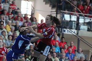 THC gewinnt erstes Champion League Spiel klar mit 33:20