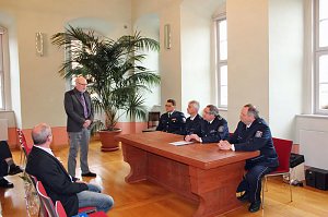 Th&uuml;ringen setzt auf Kontaktbereichsbeamte, auch in Greu&szlig;en