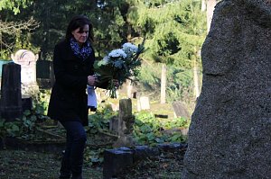 Der Opfer gedacht und Mahnung ausgesprochen