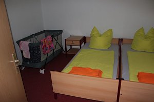 Hei&szlig;en wir die Fl&uuml;chtlinge willkommen