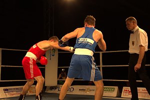 Nordhausen: NSV-Boxer sind klare Sieger gegen Straubing in der Ballspielhalle