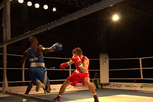 Nordhausen: NSV-Boxer sind klare Sieger gegen Straubing in der Ballspielhalle
