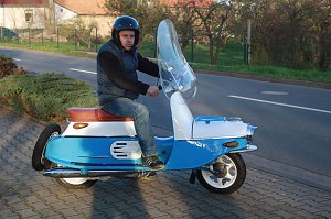 Motorroller aus sozialistischen Staaten rollten auch in der DDR