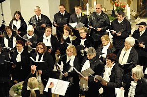 Weihnachtszauber aus frohen Kehlen