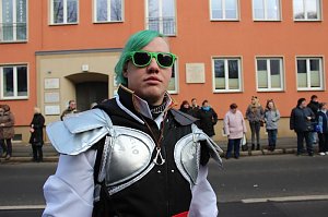 Närrinnen und Narren zogen durch Sondershausen (2)