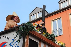Närrinnen und Narren zogen durch Sondershausen (2)