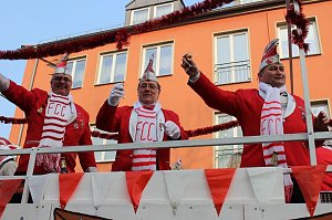 Närrinnen und Narren zogen durch Sondershausen (2)